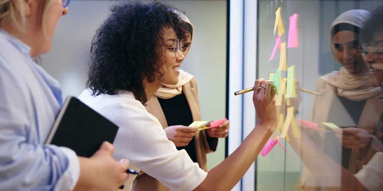 Boosting Employee Engagement: Unleashing the Power of Effective Leadership